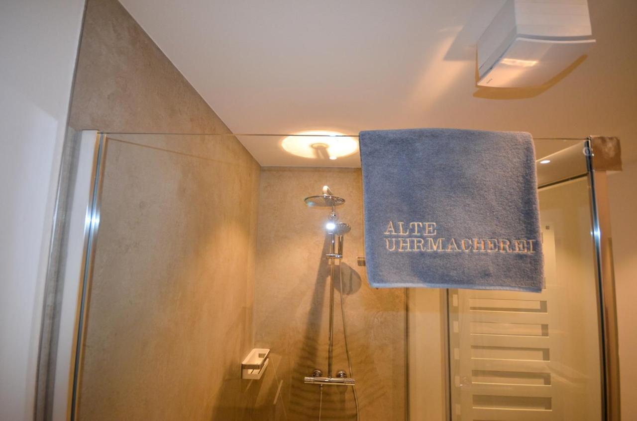Alte Uhrmacherei - Wohnen auf Zeit Aurich  Exterior foto